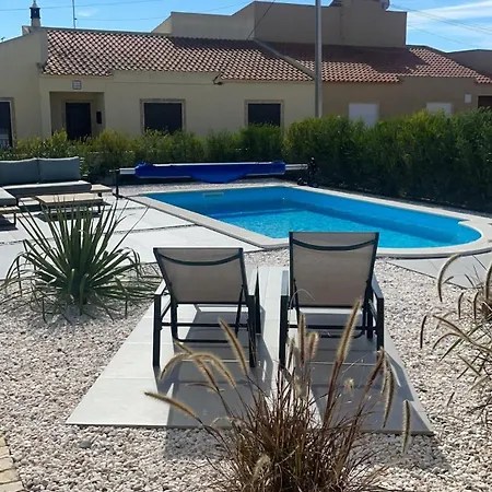 Σπίτι διακοπών Modern House With Private Pool Σάγκρες